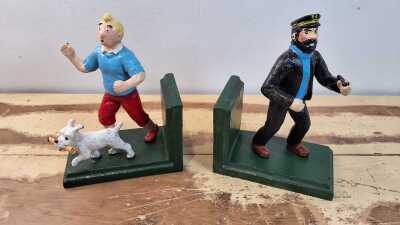 BOOK ENDS