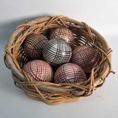 CARPET BOWLS
