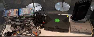 GAMING CONSOLES