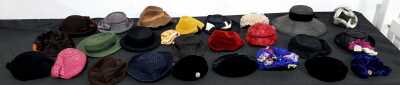 VINTAGE HEADWEAR