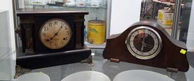 MANTEL DECOR