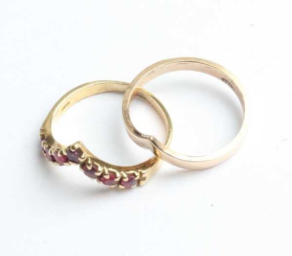 GOLD RINGS