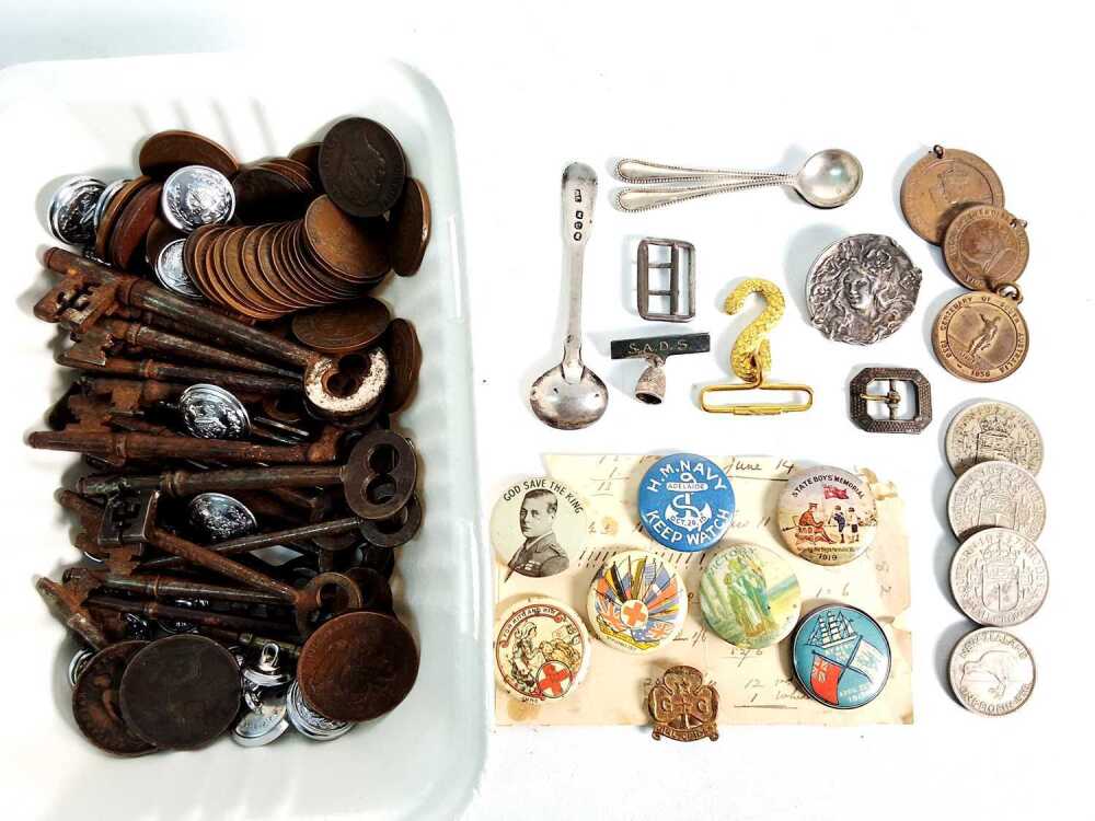 COLLECTABLES
