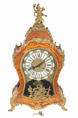 MANTEL CLOCK