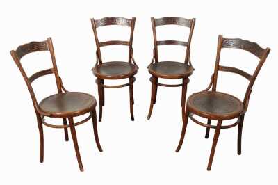 SET OF DINING CHAIRS