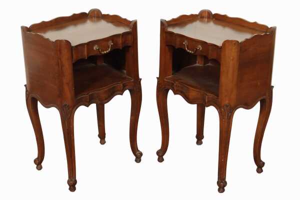 PAIR OF BEDSIDE TABLES