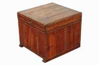 SMALL CHEST - 2