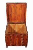 SMALL CHEST - 3