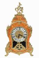 MANTEL CLOCK