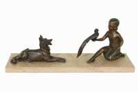 MANTEL ORNAMENT