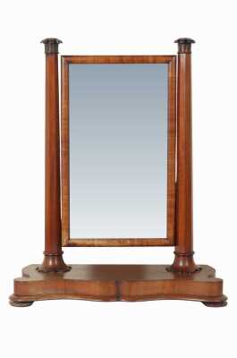 DRESSING MIRROR