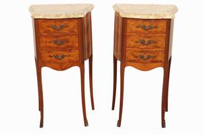 PAIR OF BEDSIDE DRAWERS