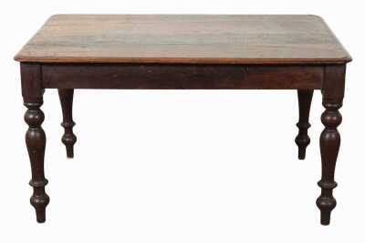 FARMHOUSE TABLE