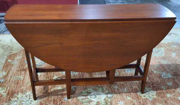 DROPSIDE TABLE