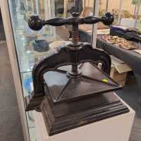 BOOK PRESS
