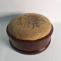 FOOT STOOL