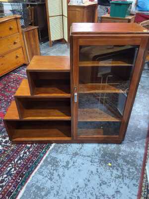 DISPLAY BOOKSHELF