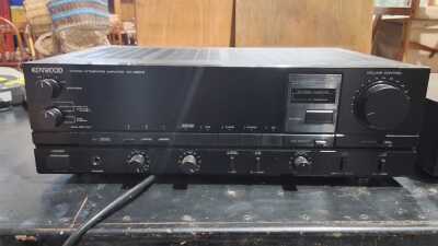 STEREO AMPLIFIER