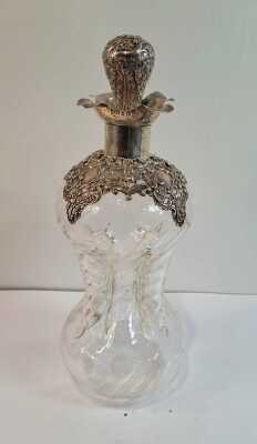 DECANTER