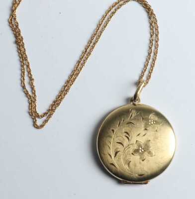 GOLD LOCKET