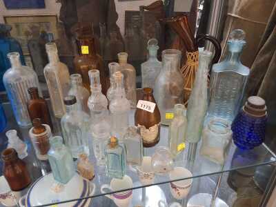 GLASS BOTTLES