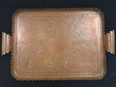 DRINKS TRAY