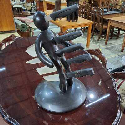 KNIFE BLOCK