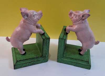 BOOKENDS