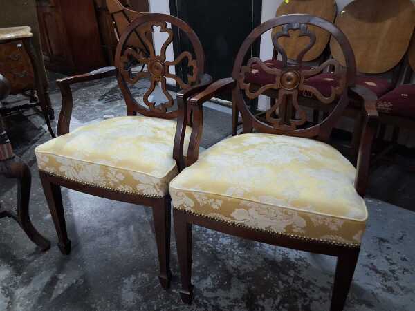 CARVER CHAIRS