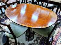 SALON TABLE