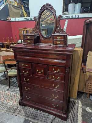 DRESSING CHEST