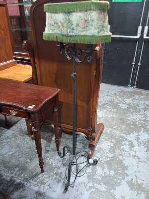 STANDARD LAMP