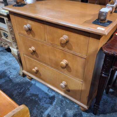 CHEST OF DRAWERS
