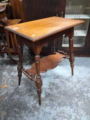 GRAMOPHONE TABLE