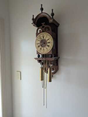 WALL CLOCK