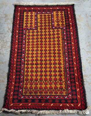 BALOUCHI PRAYER RUG