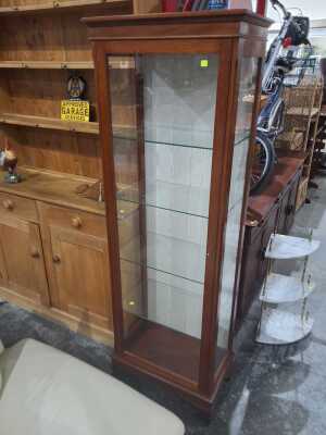 DISPLAY CABINET