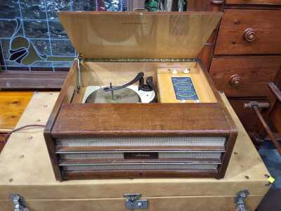 GRAMOPHONE