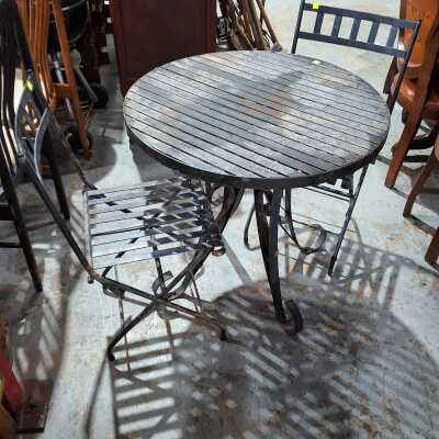 PATIO SETTING