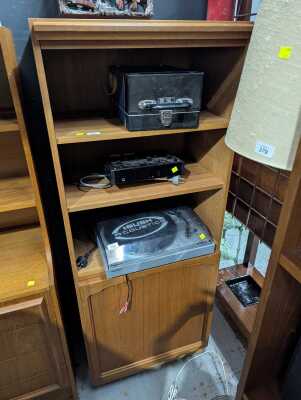WALL UNIT