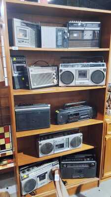 RADIOS