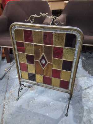 FIRE SCREEN