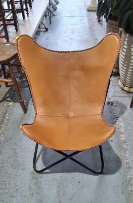 BUTTERFLY CHAIR