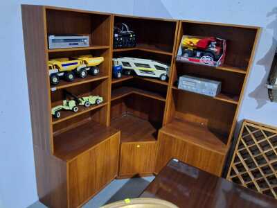 WALL UNIT