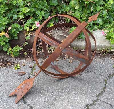 GARDEN ORNAMENT