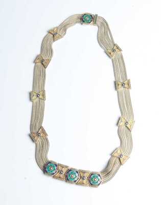 SILVER NECKLACE