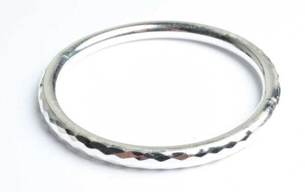 SILVER BANGLE