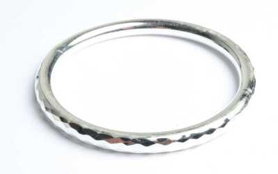 SILVER BANGLE