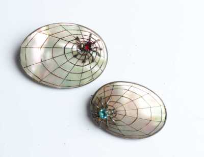SPIDER BROOCHES