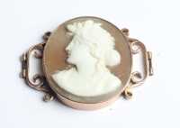 CAMEO BROOCH
